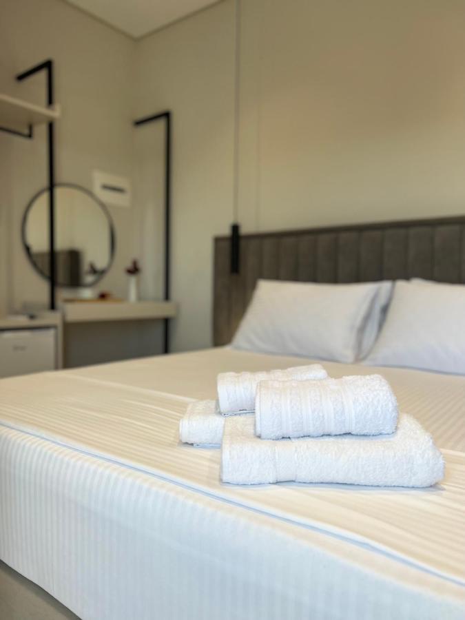 Astoria Rooms Саранде Екстериор снимка